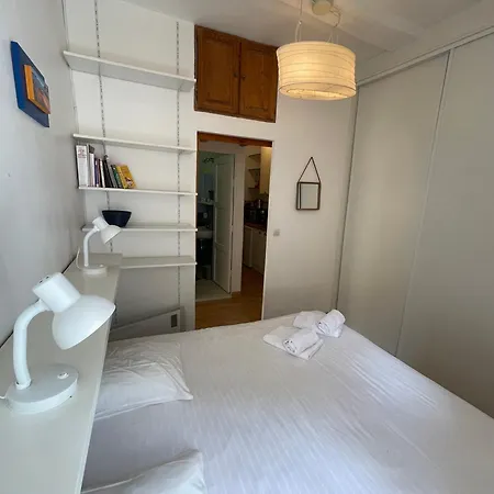 Apartment 50m Center & Sea View Square Catedral Menton